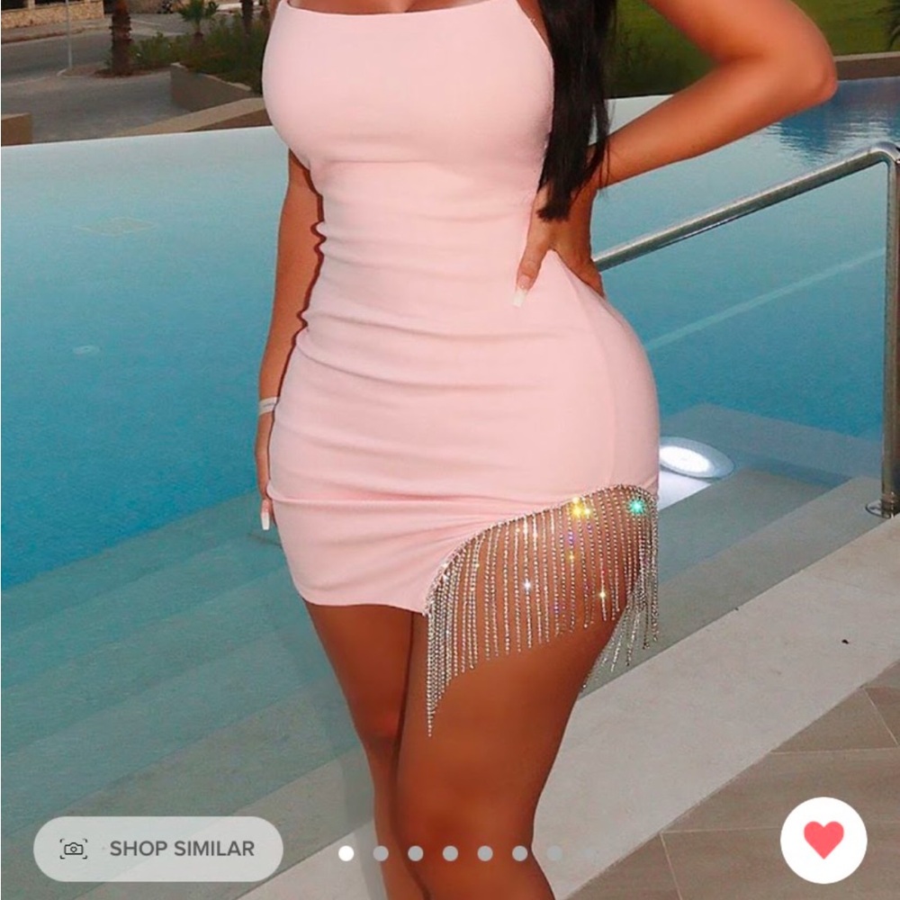 Elegant Pink Dress with Fringe Detail